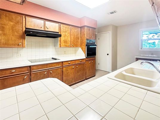 Interior, Kitchen, Tile Countertops