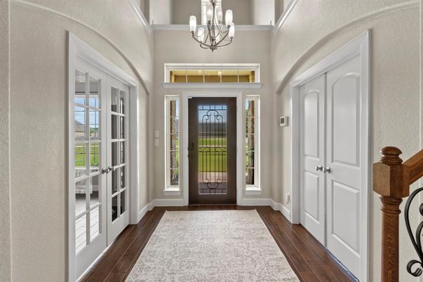 Chandelier, Interior, Wood Texture Flooring