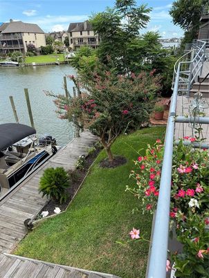 Exterior, Water