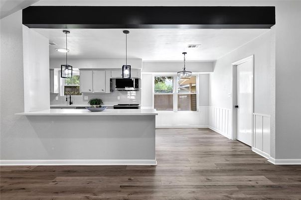 Interior, Kitchen, Pendant Lights, Wood Texture Flooring
