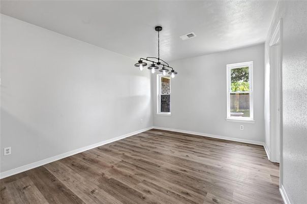 Empty room, Interior, Pendant Lights, Wood Texture Flooring
