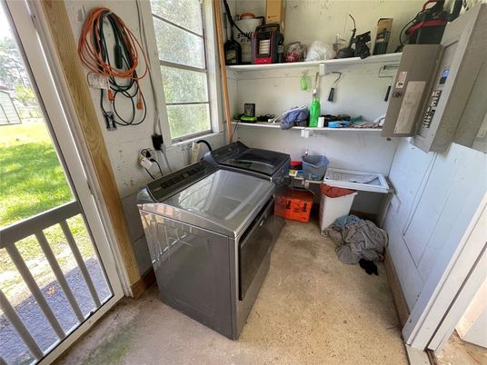 Interior, Washer