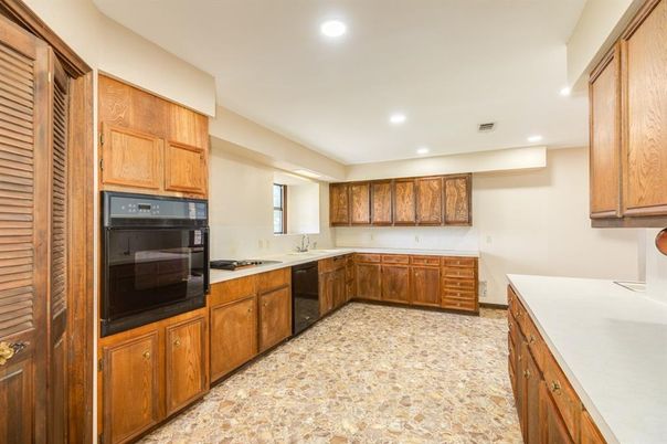 Interior, Kitchen, Recessed Lighting