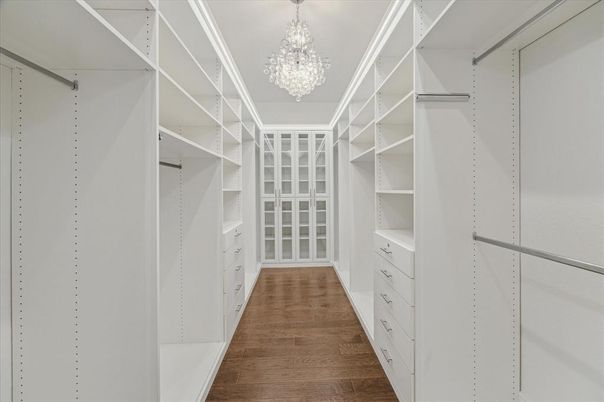 Chandelier, Interior, Walk-in Closets, Wood Texture Flooring