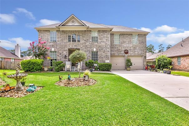 Attached, Backyard, Exterior, Facade, Brick Facade, French Provincial