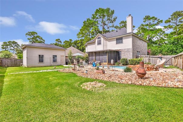 Backyard, Exterior, Pool