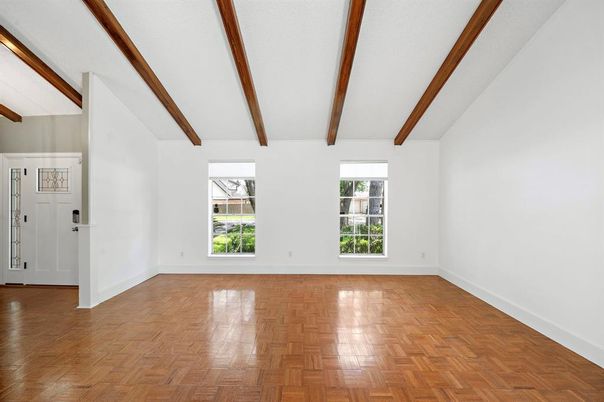 Empty room, Interior, Wooden Beams, Wood Texture Flooring