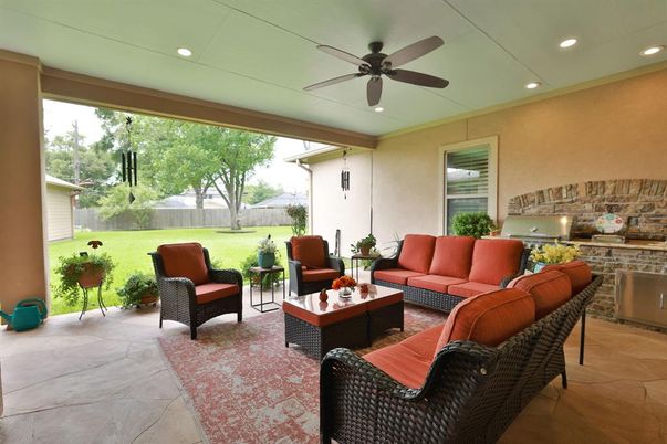 Exterior, Recessed Lighting
