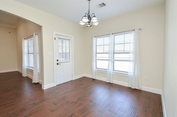 Chandelier, Empty room, Interior, Wood Texture Flooring