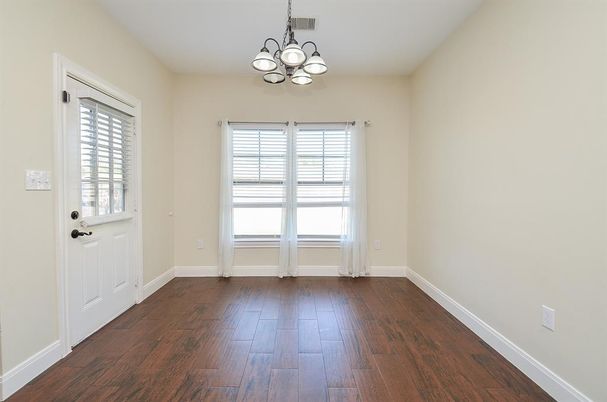Chandelier, Empty room, Interior, Wood Texture Flooring