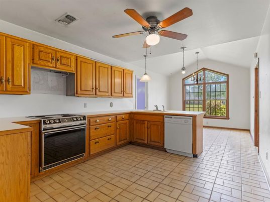 Interior, Kitchen, Pendant Lights, Stainless Steel Appliances