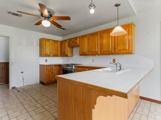 Interior, Kitchen, Pendant Lights