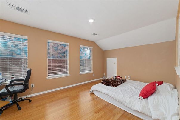 Bedroom, Home Office, Interior, Recessed Lighting, Wood Texture Flooring