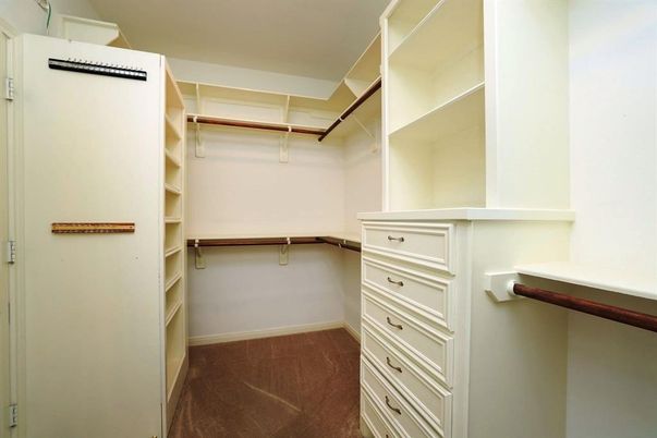 Interior, Walk-in Closets