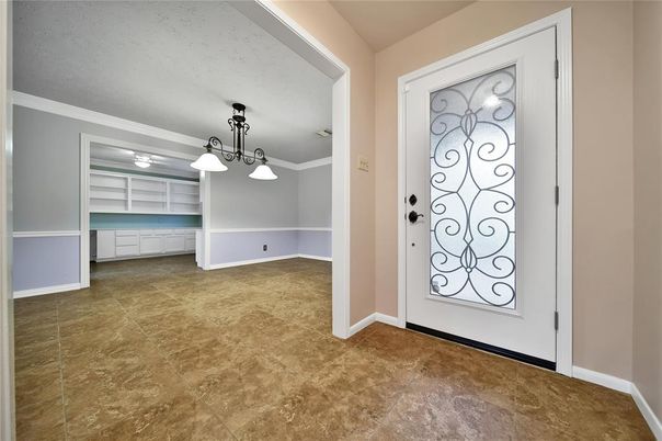 Empty room, Interior, Pendant Lights