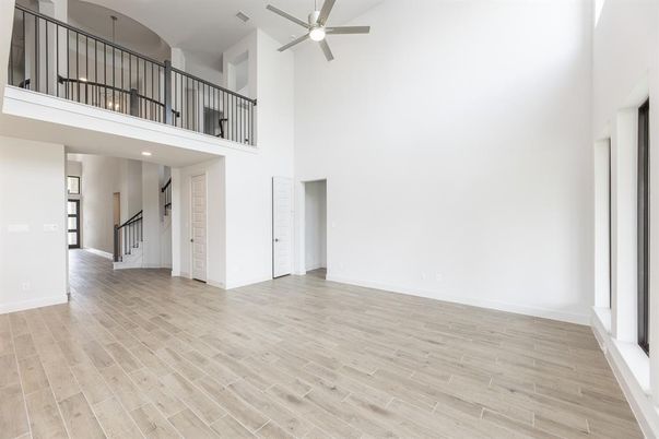 Interior, Recessed Lighting, Wood Texture Flooring