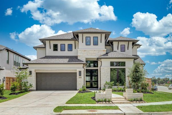 Attached, Exterior, Facade, Mediterranean