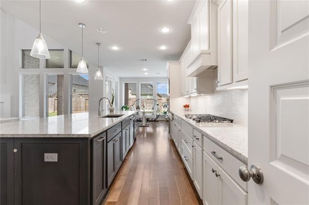 Interior, Kitchen, Pendant Lights, Recessed Lighting, Wood Texture Flooring
