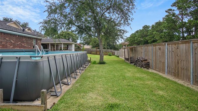 Backyard, Exterior, Pool