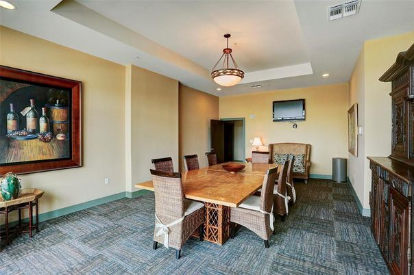 Dining room, Interior, Pendant Lights, Recessed Lighting