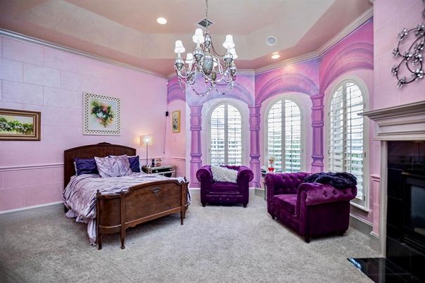 Bedroom, Chandelier, Interior, Recessed Lighting