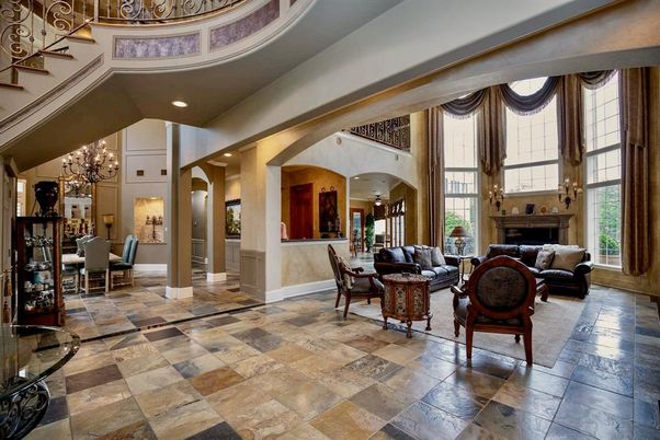 Chandelier, Dining room, Interior, Living room, Recessed Lighting