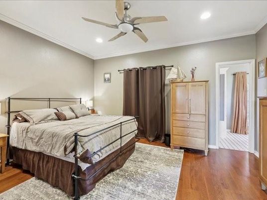 Bedroom, Interior, Recessed Lighting, Wood Texture Flooring