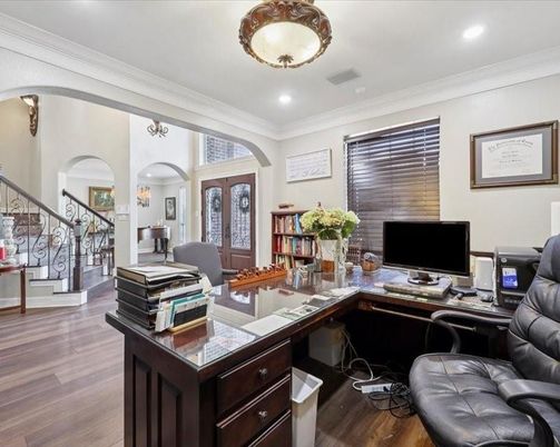 Home Office, Interior, Recessed Lighting, Wood Texture Flooring