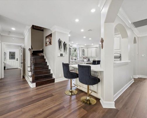 Interior, Kitchen, Recessed Lighting, Wood Texture Flooring