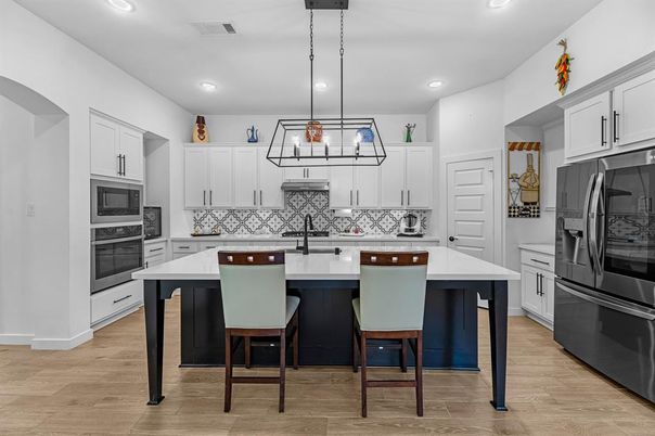 Interior, Kitchen, Pendant Lights, Recessed Lighting, Wood Texture Flooring