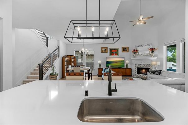 Chandelier, Dining room, Fireplace, Interior, Living room, Pendant Lights