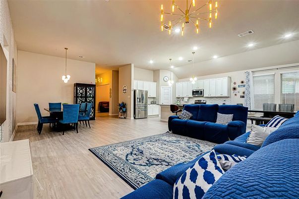 Dining room, Interior, Kitchen, Living room, Pendant Lights, Recessed Lighting, Stainless Steel Appliances, Wood Texture Flooring