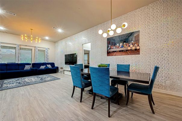 Dining room, Interior, Living room, Pendant Lights, Recessed Lighting, Wood Texture Flooring
