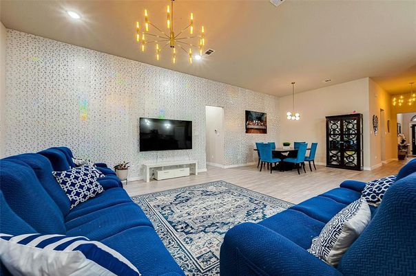 Dining room, Interior, Living room, Pendant Lights, Recessed Lighting