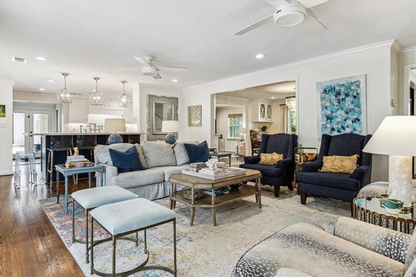 Interior, Kitchen, Living room, Pendant Lights, Recessed Lighting, Wood Texture Flooring
