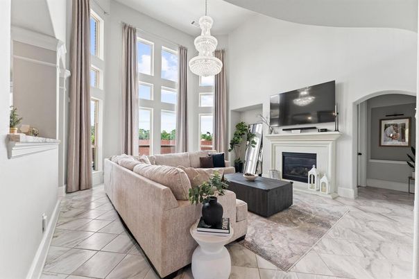 Chandelier, Fireplace, Interior, Living room, Marble