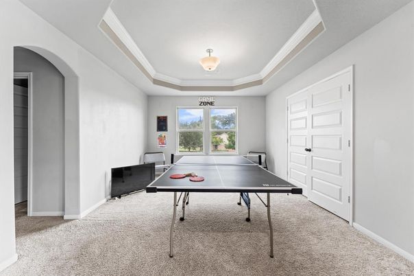 Game Room, Interior