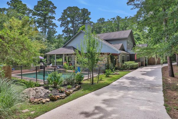 Backyard, Exterior, Pool