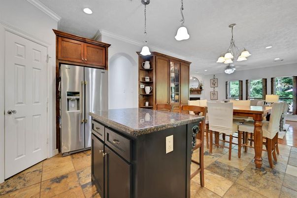Chandelier, Dining room, Interior, Kitchen, Pendant Lights, Recessed Lighting, Stainless Steel Appliances