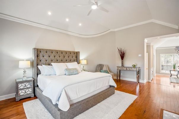 Bedroom, Interior, Recessed Lighting, Wood Texture Flooring