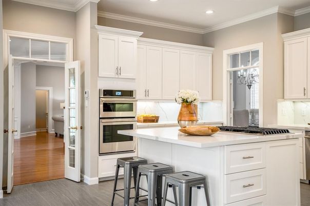 Interior, Kitchen, Recessed Lighting, Stainless Steel Appliances, Washer, Wood Texture Flooring