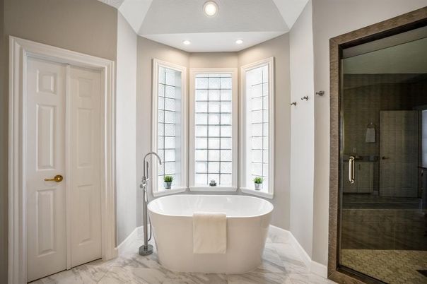Bathroom, Free Standing Baths, Glass Shower, Interior, Marble, Recessed Lighting