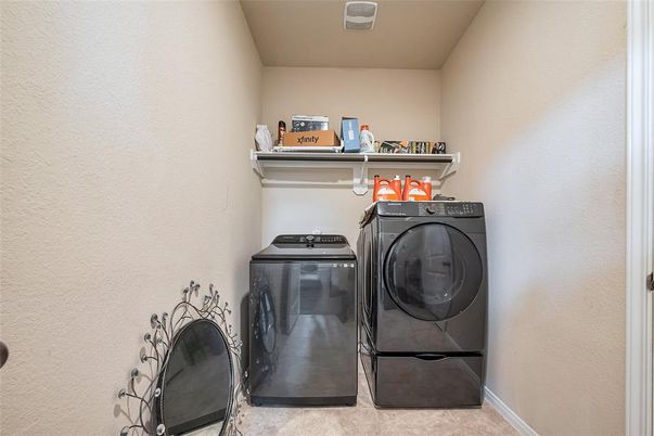 Interior, Washer