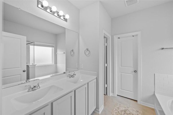 Bathroom, Dual Sink Vanities, Interior