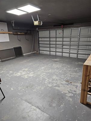 Garage, Interior