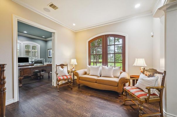 Home Office, Interior, Recessed Lighting, Wood Texture Flooring