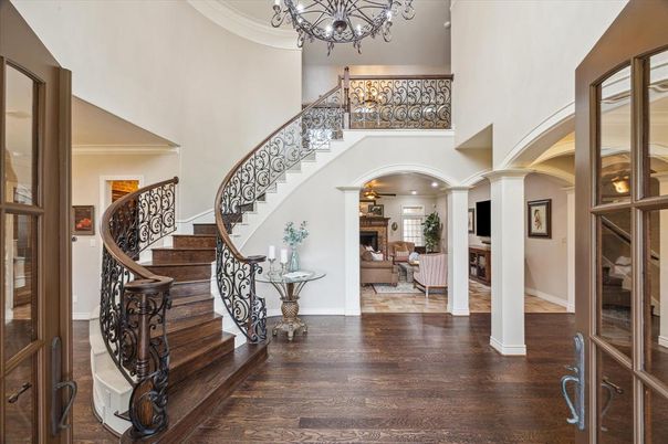 Chandelier, Fireplace, Interior, Recessed Lighting, Wood Texture Flooring