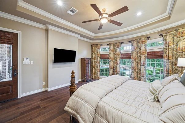 Bedroom, Interior, Recessed Lighting, Wood Texture Flooring