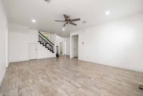 Empty room, Interior, Recessed Lighting, Wood Texture Flooring