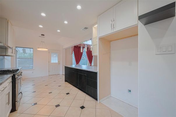 Interior, Kitchen, Pendant Lights, Recessed Lighting